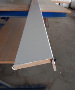 Tapeta con Ala extensible de 25 mm lacada en blanco